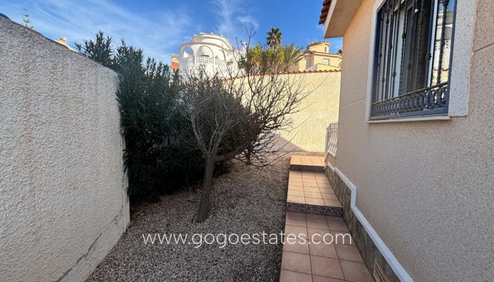 Te koop - Huis - Vrijstaande Villa - Rojales - Ciudad Quesada