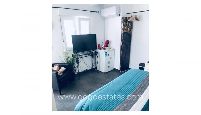 Te koop - Huis - Vrijstaande Villa - Rojales - Ciudad Quesada