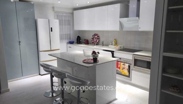 Te koop - Appartement - Penthouse Duplex - Torrevieja - Torrevieja Centro