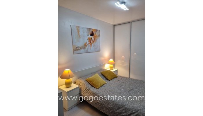 Te koop - Appartement - Penthouse Duplex - Torrevieja - Torrevieja Centro