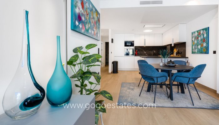 Te koop - Appartement - Appartement op de middelste verdieping - Torrevieja - Torrevieja Centro