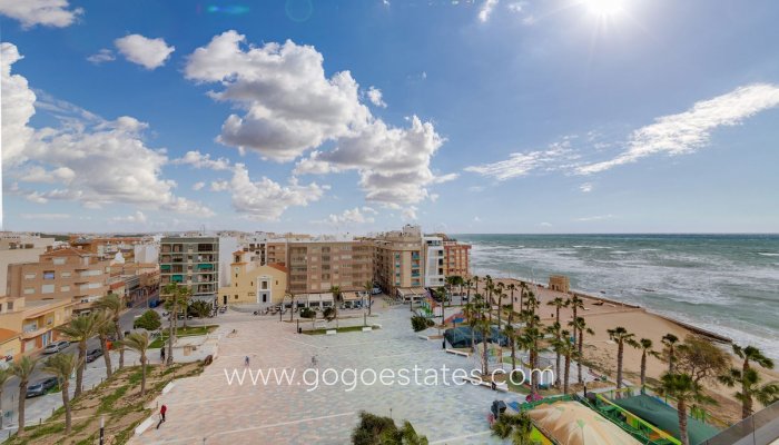 Te koop - Appartement - Appartement op de middelste verdieping - Torrevieja - Torrevieja Centro