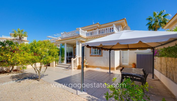 Te koop - Huis - Vrijstaande Villa - Orihuela - Orihuela Costa
