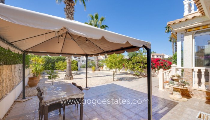 Te koop - Huis - Vrijstaande Villa - Orihuela - Orihuela Costa