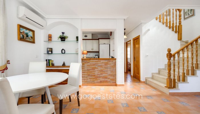 Te koop - Huis - Vrijstaande Villa - Orihuela - Orihuela Costa