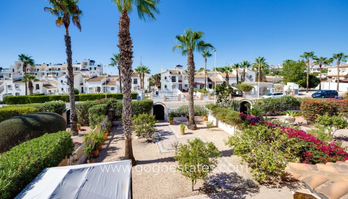 Te koop - Huis - Vrijstaande Villa - Orihuela - Orihuela Costa