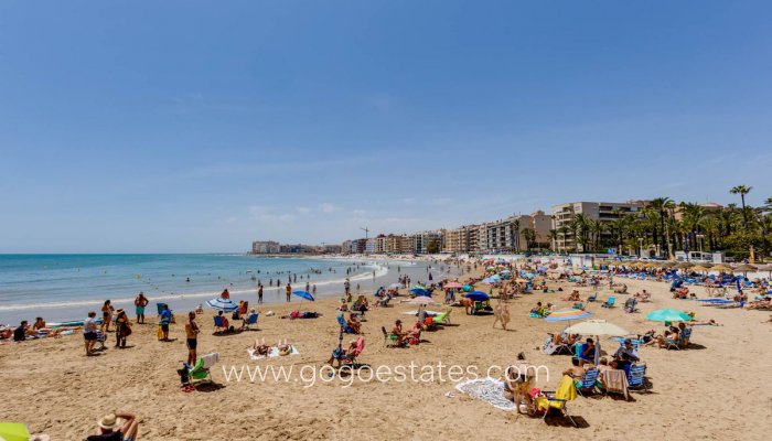 Revente - Appartement - Appartement au rez-de-chaussée - Torrevieja - Torrevieja Centro