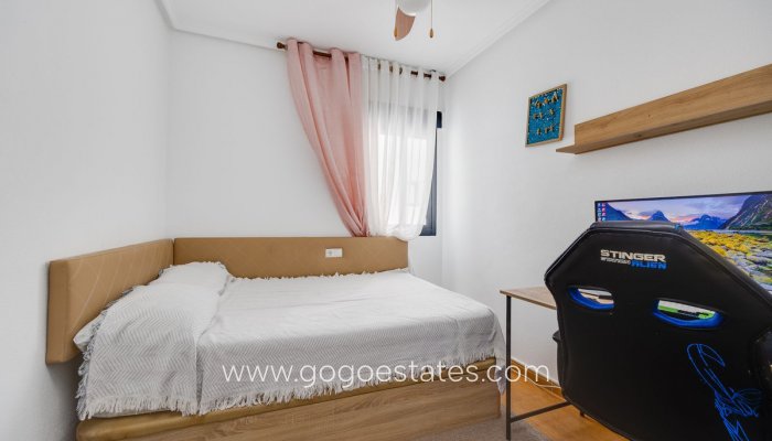 Revente - Appartement - Appartement au rez-de-chaussée - Torrevieja - Torrevieja Centro