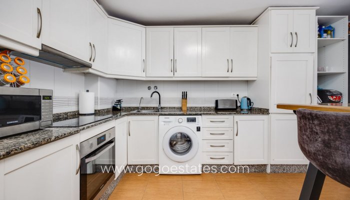 Revente - Appartement - Appartement au rez-de-chaussée - Torrevieja - Torrevieja Centro