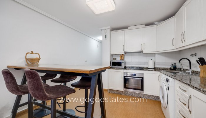 Revente - Appartement - Appartement au rez-de-chaussée - Torrevieja - Torrevieja Centro