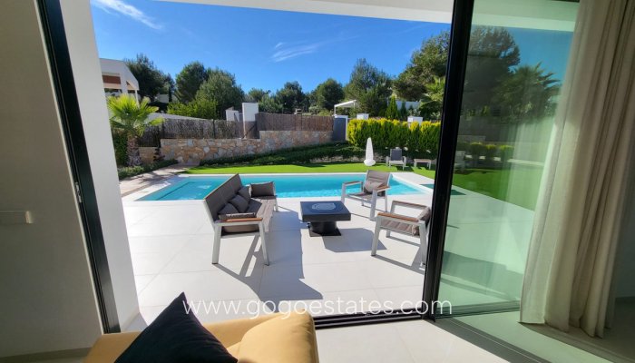 Te koop - Huis - Vrijstaande Villa - Orihuela - Orihuela Centro