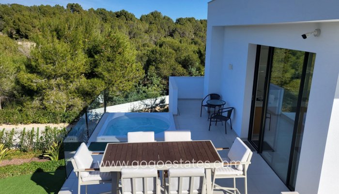 Te koop - Huis - Vrijstaande Villa - Orihuela - Orihuela Centro