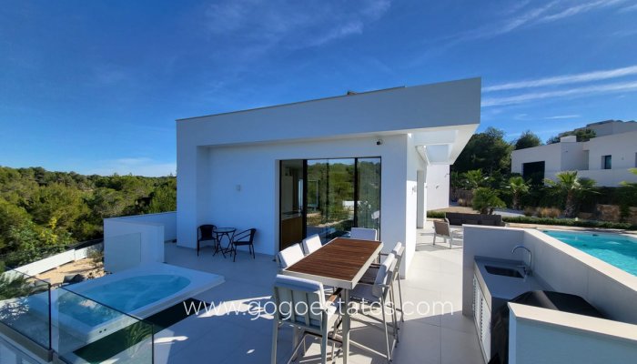 Te koop - Huis - Vrijstaande Villa - Orihuela - Orihuela Centro