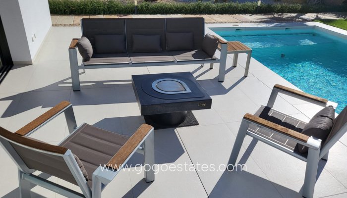 Te koop - Huis - Vrijstaande Villa - Orihuela - Orihuela Centro