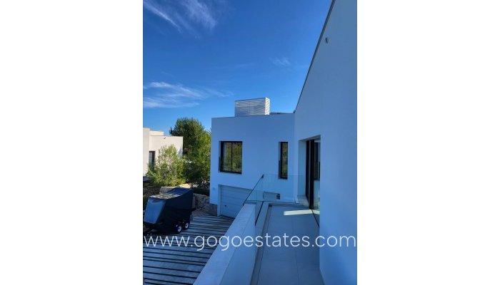 Te koop - Huis - Vrijstaande Villa - Orihuela - Orihuela Centro