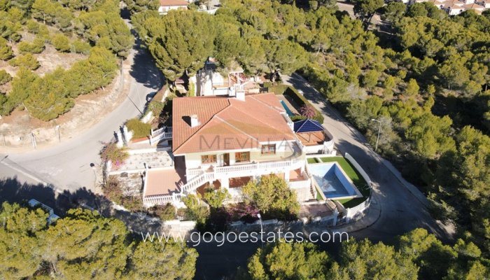 Te koop - Huis - Vrijstaande Villa - Orihuela - Campoamor