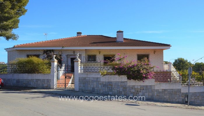 Te koop - Huis - Vrijstaande Villa - Orihuela - Campoamor