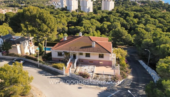 Te koop - Huis - Vrijstaande Villa - Orihuela - Campoamor