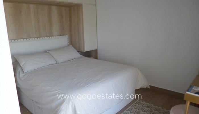 Te koop - Huis - Vrijstaande Villa - Pilar De La Horadada - Pilar de la Horadada Centro