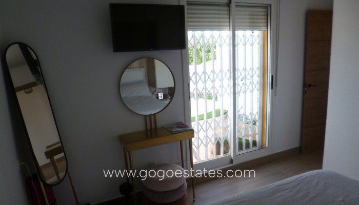 Te koop - Huis - Vrijstaande Villa - Pilar De La Horadada - Pilar de la Horadada Centro