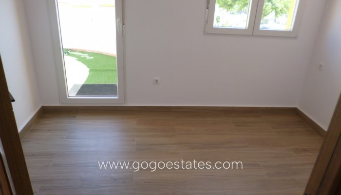 Te koop - Huis - Vrijstaande Villa - Pilar De La Horadada - Pilar de la Horadada Centro