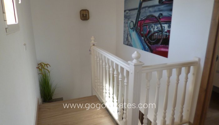 Te koop - Huis - Vrijstaande Villa - Pilar De La Horadada - Pilar de la Horadada Centro