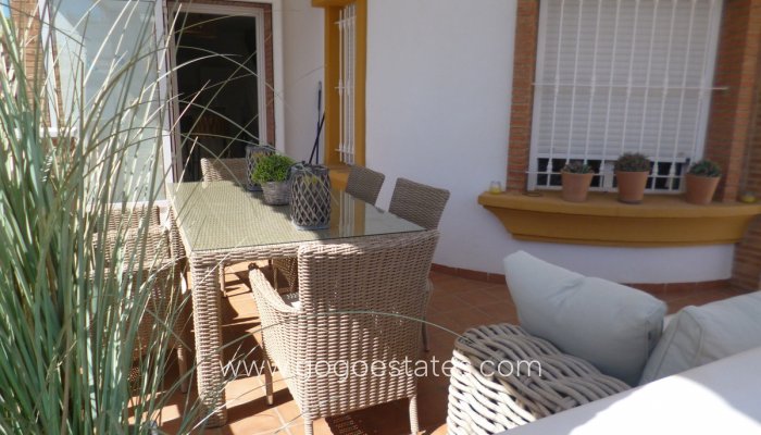 Te koop - Huis - Vrijstaande Villa - Pilar De La Horadada - Pilar de la Horadada Centro