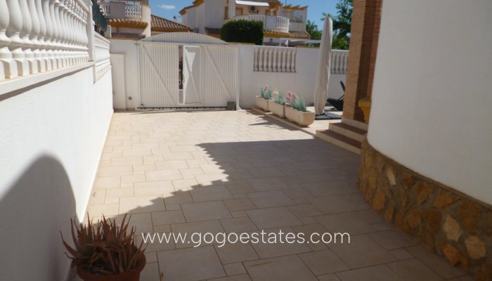 Te koop - Huis - Vrijstaande Villa - Pilar De La Horadada - Pilar de la Horadada Centro