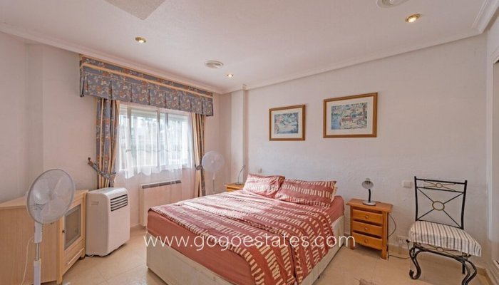 Te koop - Huis - Vrijstaande Villa - Orihuela - La Murada