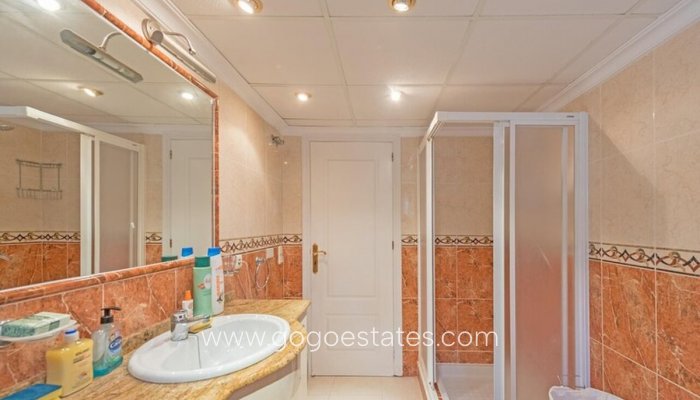 Te koop - Huis - Vrijstaande Villa - Orihuela - La Murada