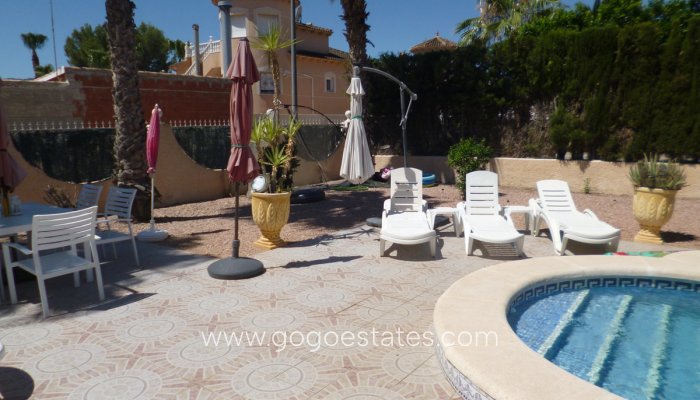 Te koop - Huis - Vrijstaande Villa - Orihuela - La Murada