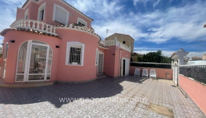 Te koop - Huis - Vrijstaande Villa - Orihuela - Playa Flamenca