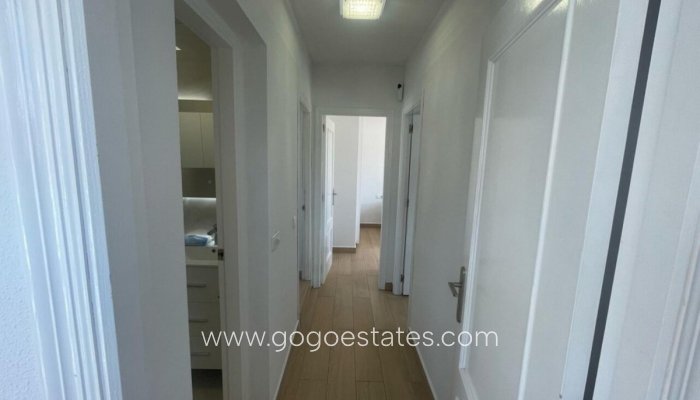 Te koop - Huis - Vrijstaande Villa - Orihuela - Playa Flamenca