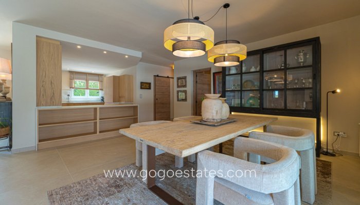 Te koop - Huis - Vrijstaande Villa - Dénia - Denia Centro