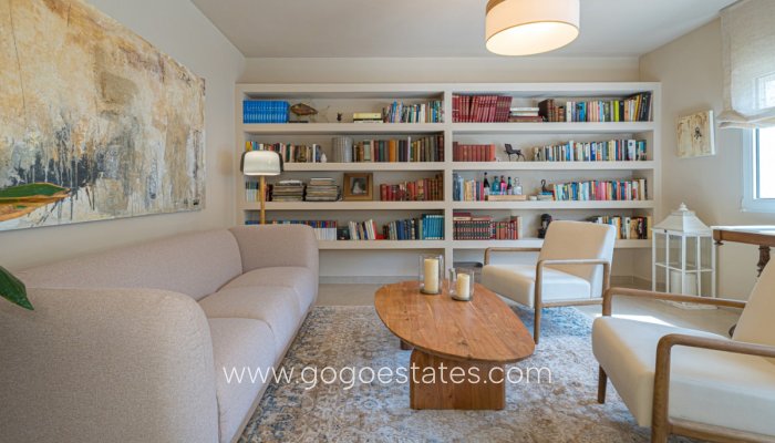 Te koop - Huis - Vrijstaande Villa - Dénia - Denia Centro