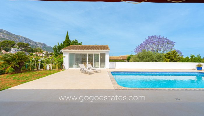 Te koop - Huis - Vrijstaande Villa - Dénia - Denia Centro