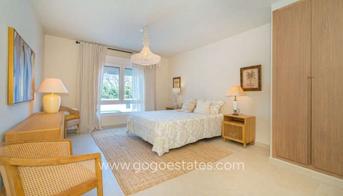 Te koop - Huis - Vrijstaande Villa - Dénia - Denia Centro