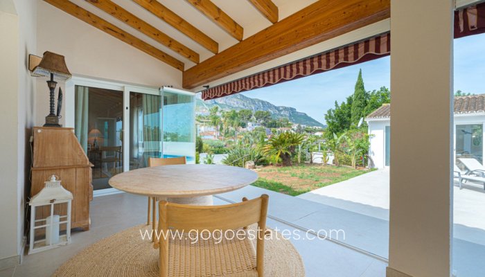 Te koop - Huis - Vrijstaande Villa - Dénia - Denia Centro