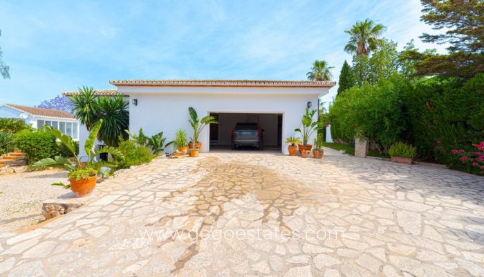 Te koop - Huis - Vrijstaande Villa - Dénia - Denia Centro