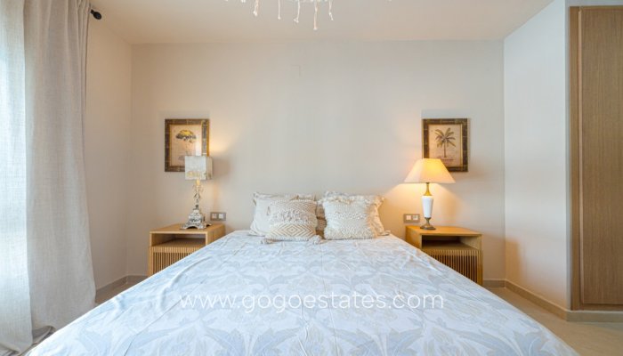 Te koop - Huis - Vrijstaande Villa - Dénia - Denia Centro