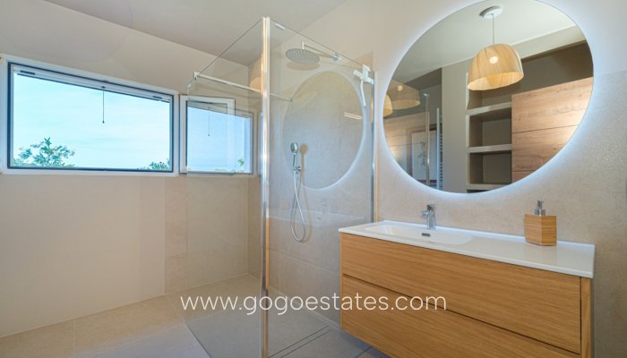 Te koop - Huis - Vrijstaande Villa - Dénia - Denia Centro