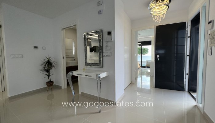 Te koop - Huis - Vrijstaande Villa - San Miguel De Salinas - San Miguel de Salinas Centro