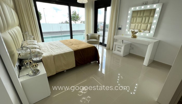 Te koop - Huis - Vrijstaande Villa - San Miguel De Salinas - San Miguel de Salinas Centro