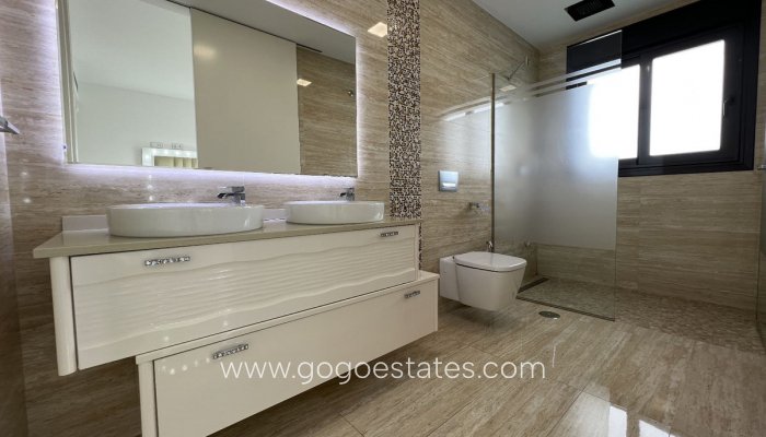 Te koop - Huis - Vrijstaande Villa - San Miguel De Salinas - San Miguel de Salinas Centro