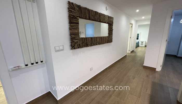 Te koop - Huis - Vrijstaande Villa - San Miguel De Salinas - San Miguel de Salinas Centro