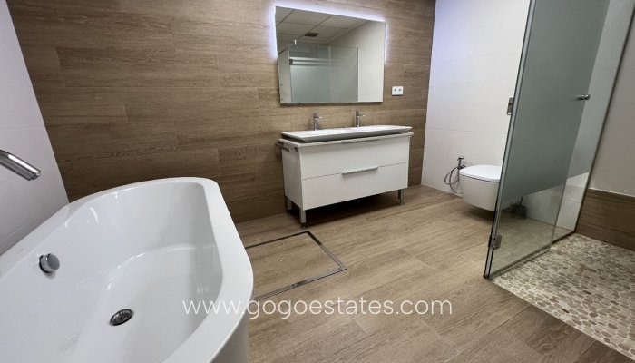 Te koop - Huis - Vrijstaande Villa - San Miguel De Salinas - San Miguel de Salinas Centro