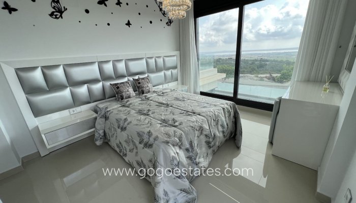 Te koop - Huis - Vrijstaande Villa - San Miguel De Salinas - San Miguel de Salinas Centro