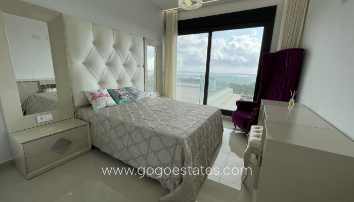 Te koop - Huis - Vrijstaande Villa - San Miguel De Salinas - San Miguel de Salinas Centro