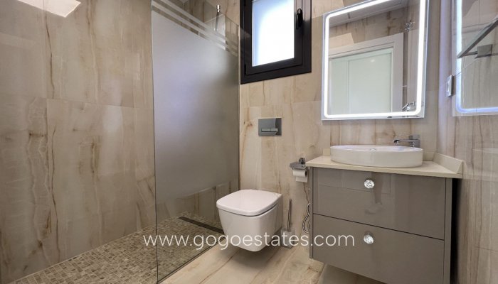 Te koop - Huis - Vrijstaande Villa - San Miguel De Salinas - San Miguel de Salinas Centro