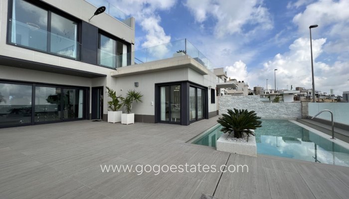 Te koop - Huis - Vrijstaande Villa - San Miguel De Salinas - San Miguel de Salinas Centro